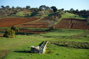 içme ve sürülmüş arazi kaynağıdır