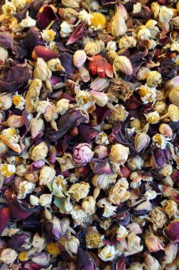 çiçek çay papatya ve rose ile