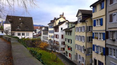 İsviçre, Zürih 'teki eski kasabanın mimarisi.