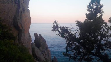 Golitsyn yolunda gün batımı, Novy Svet Köyü, Kırım Cumhuriyeti