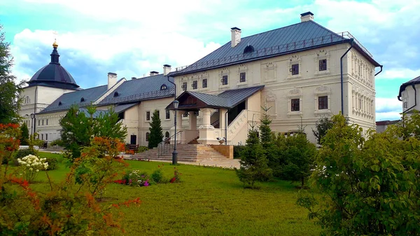 Territorio Arquitectura Santa Dormición Monasterio Sviyazhsky Ciudad Isla Sviyazhsk — Foto de Stock