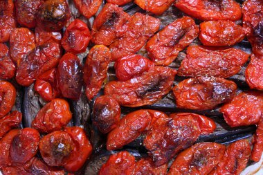 tabak domates ve fırında patlıcan