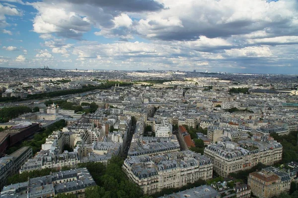Una Vista Aérea Panorámica Del Horizonte París Incluyendo Río Sena —  Fotos de Stock