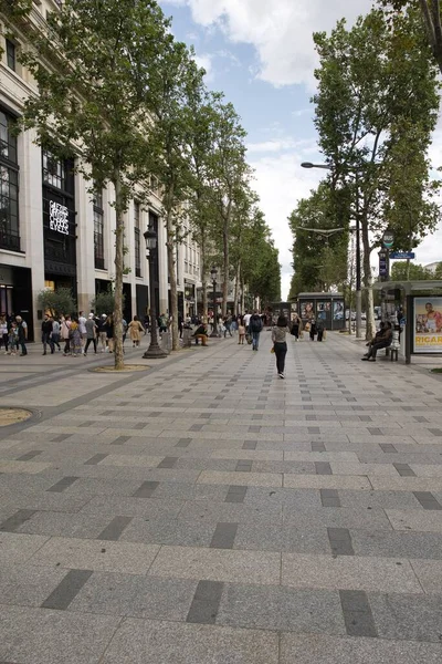 Paris France July 2021 View Upscale Famous Champs Elysees Street — Stock Photo, Image