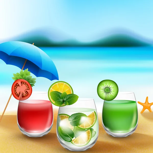 Bebidas de verão na areia no fundo da praia turva — Vetor de Stock