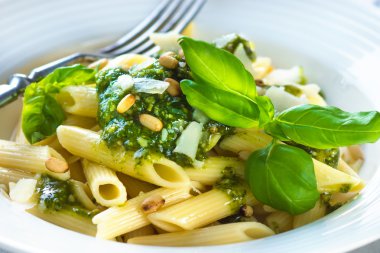 Penne, penne ala pesto Cenova
