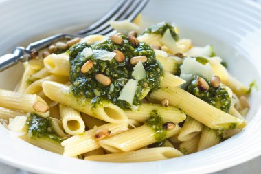 Penne, penne ala pesto Cenova