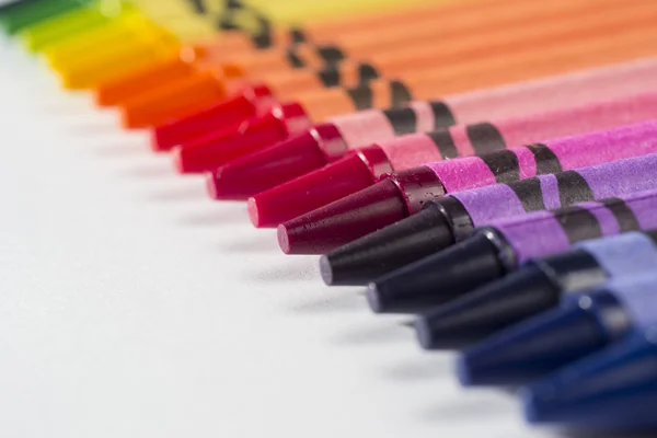 Crayones en fila — Foto de Stock