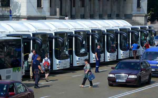 Nuevo autobús urbano moderno en Sofía, Bulgaria — Foto de Stock