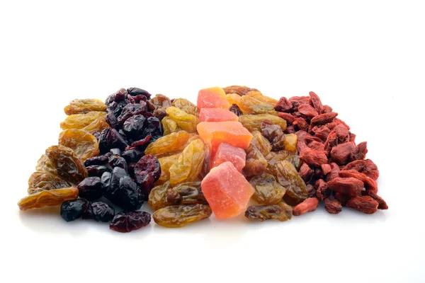 Sušené plody izolované na bílém — Stock fotografie