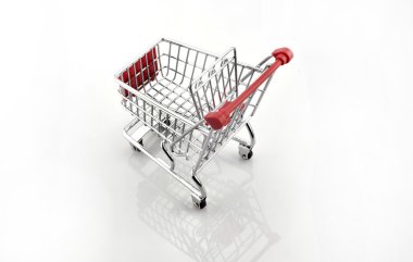 alışveriş sepeti, üzerinde beyaz izole
