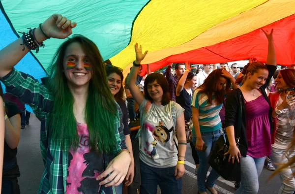 1000 people took part in the Paris Gay Pride parade — Zdjęcie stockowe