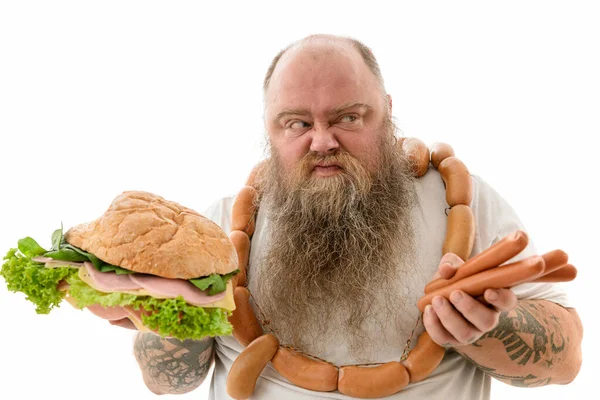 Emocjonalny Tłuszcz Zabawny Wytatuowany Mężczyzna Jedzeniem Odizolowanym Białym Tle — Zdjęcie stockowe