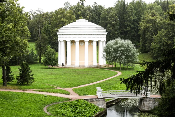 Parque em Pavlovsk — Fotografia de Stock