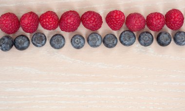 plakalar üzerinde farklı meyve