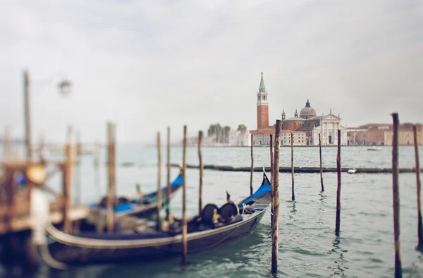 Foto vintage del Gran Canal de Venecia en turno de inclinación — Foto de Stock