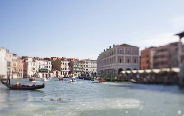 Tilt shift foto del Gran Canal de Venecia. Enfoque suave — Foto de Stock