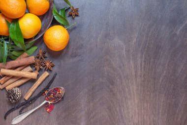 Mandarin ve tarçın 