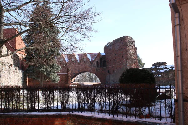 02.21.2021. Torun, Polonya, Torun 'daki Alman şatosunun kalıntıları.