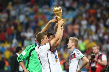 Rio de Janeiro-Brazil, 14 Temmuz 2014 FIFA Dünya Kupası Finali, Almanya Maracan Stadyumu 'nda şampiyonluk kupasıyla