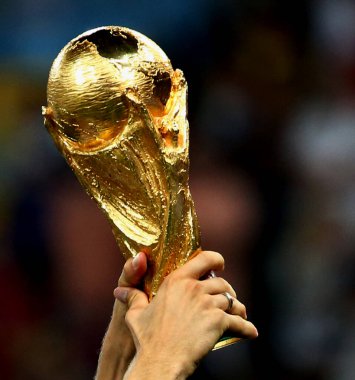 Rio de Janeiro-Brazil, 14 Temmuz 2014 FIFA Dünya Kupası Finali, Almanya Maracan Stadyumu 'nda şampiyonluk kupasıyla