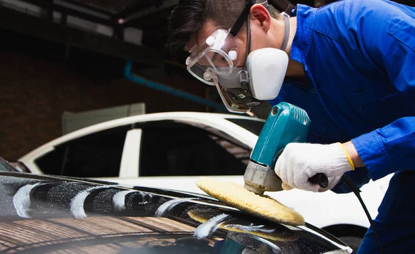 Unternehmer Geschäftsmann Kleinunternehmer Lackiererei Autowerkstatt — Stockfoto