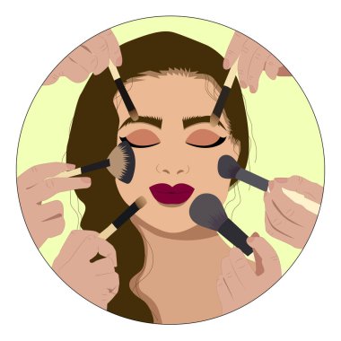 Kadın baştan yaratıyor. Güzellik fırçalı eller. Bir kızı telafi etmek için. Güzellik endüstrisi. Kozmetik. Makyaj yapan bir kadın, kırmızı büyük dudaklar, kahverengi kaşlar ve kahverengi saçlar. Esmer kadın..