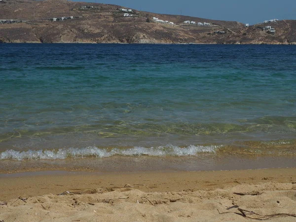 Serifos Adası, Cyclades, Yunanistan 'daki Altın Kumlu Kumsal