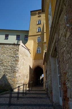  Zatec, Çek Cumhuriyeti - 11 Mayıs 2021 - Ortaçağ tahkimatlarının bir parçası olarak mimarlık                              