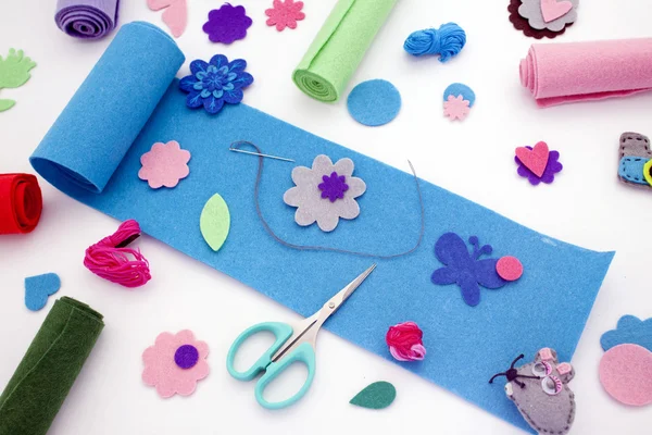 embelishments hissettim