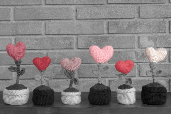 Aziz valentine yürekli çiçek