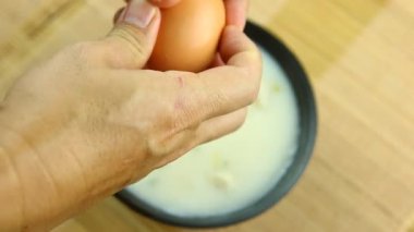 Kasede yumurtalı pirinç lapası, Tayland sokak yemeği..