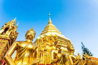 Altın Buddha ne Phra Doi Suthep