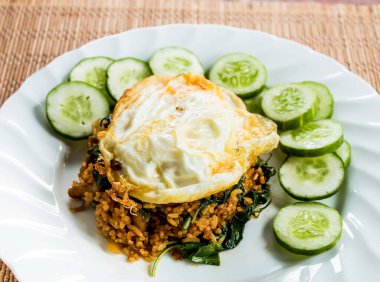 Domuz etli pilav, Tayland yemeği..