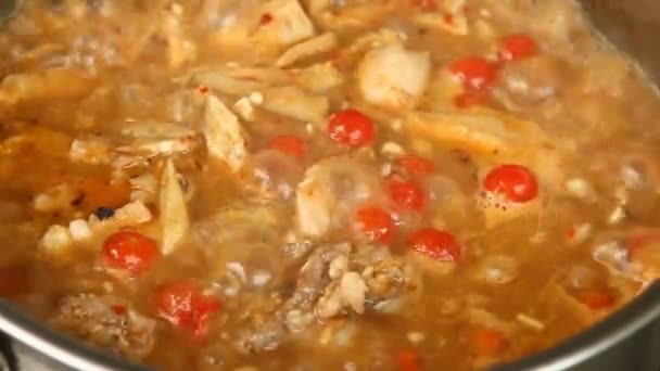 Kochen Saure Suppe Aus Tamarindenpaste Thai Berühmtes Essen — Stockvideo