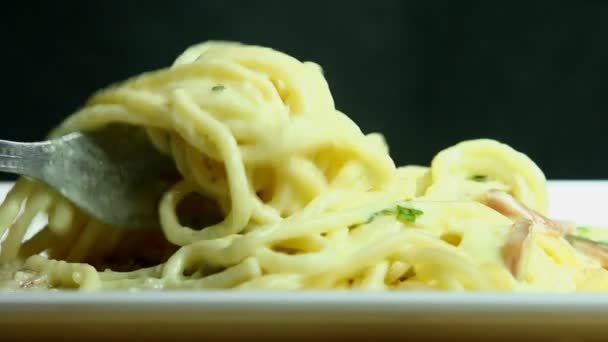 Spaghetti Carbonara Talerzu — Wideo stockowe