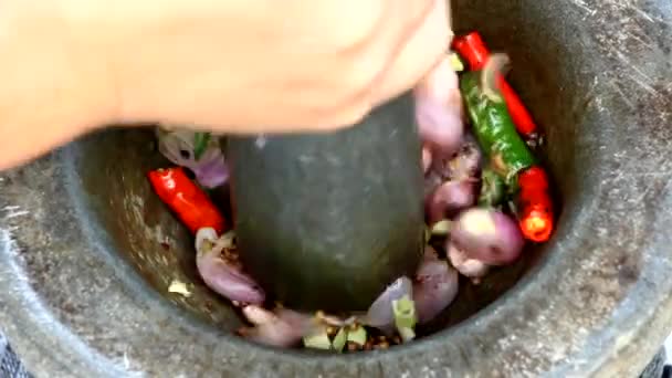Vista Cerca Deliciosa Comida Asiática Con Verduras — Vídeos de Stock