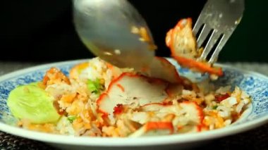 Pirinçli ızgara kırmızı domuz eti, Tayland sokak yemeği..