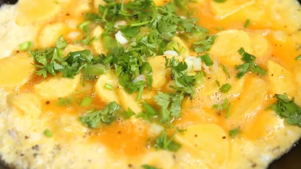Vaření Omeleta Pánvi Dveřích Chiangmai Thajsko — Stock video