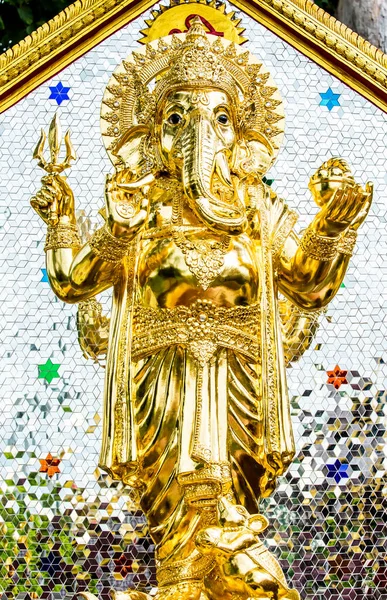 Estatua Ganesha Wat Pak Muang Chiangmai Tailandia — Foto de Stock