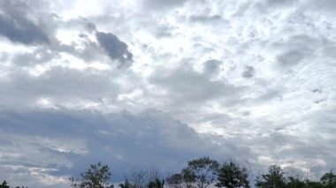 Gökyüzünde zaman su gibi akıyor, Chiangmai Tayland.