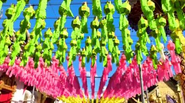 Wat Phrataj-Hariphunchai, Tayland 'da fener bulanıklığı.