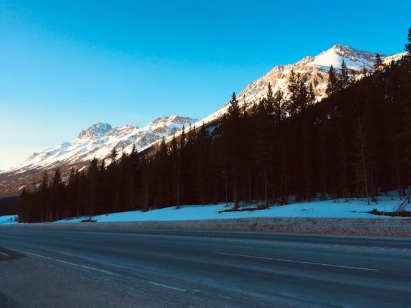 Vista Panorámica Del Icefield Parkway Día Soleado — Foto de Stock