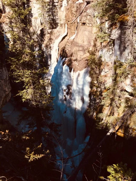 Mükemmel Mavi Gökyüzü Ile Jasper Ulusal Parkı — Stok fotoğraf