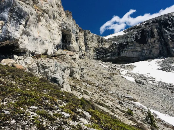 Mount Rundle Ruggengraat Spectaculair Ongerept Landschap — Stockfoto