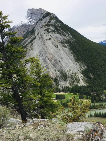 Espina Dorsal Banff Mount Rundle Medio Paisaje Espectacular —  Fotos de Stock