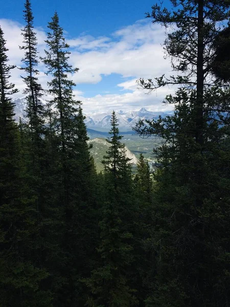 Impresionantes Vistas Del Parque Nacional Banff Desde Cresta Montaña Azufre — Foto de Stock