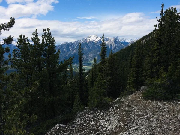 Vistas Deslumbrantes Parque Nacional Banff Partir Cume Montanha Enxofre — Fotografia de Stock