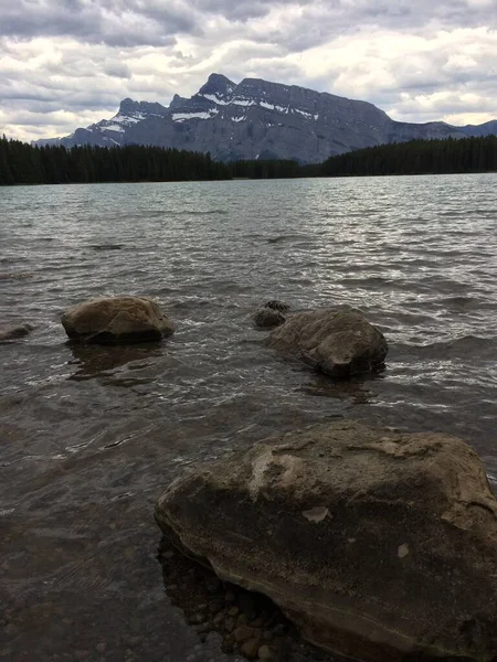 Lake Minnewanka Loop North Banff — Stock Photo, Image