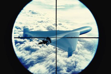 Yüksek irtifada askeri hava aracı görüş alanında.